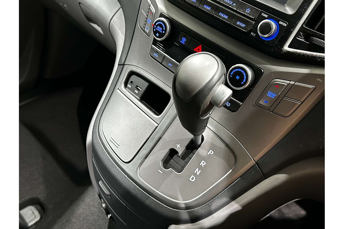 2019 Hyundai iMax Active TQ4