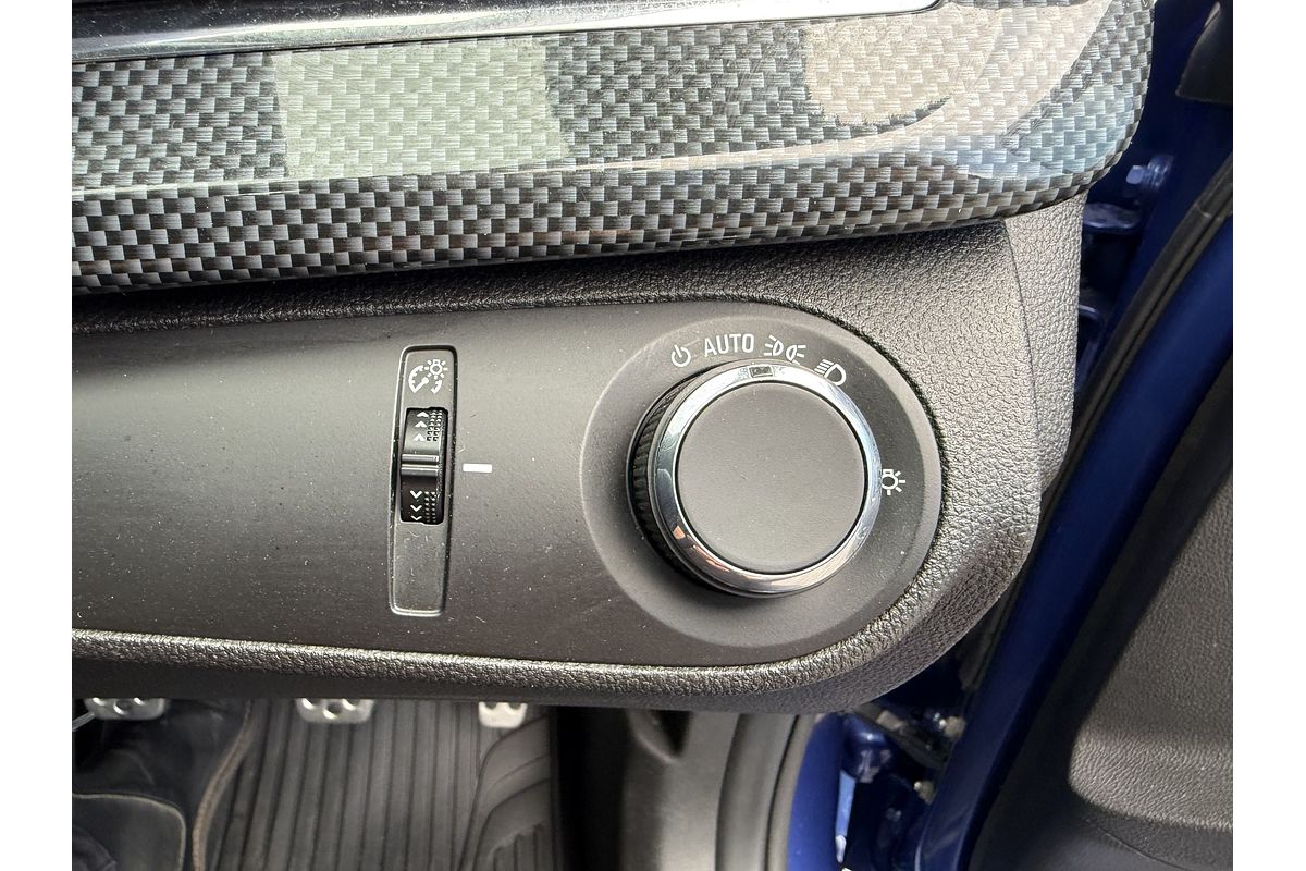 2016 Holden Ute SV6 VF Series II Rear Wheel Drive
