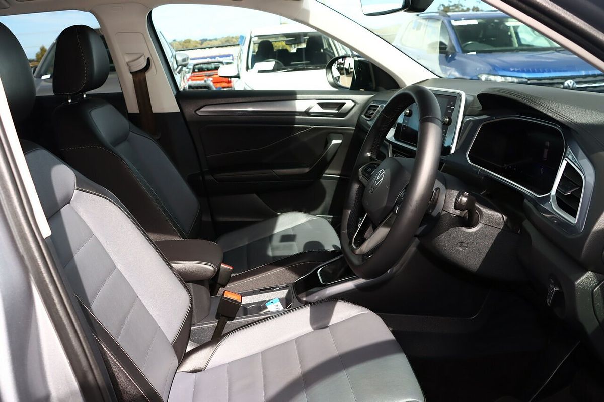 2023 Volkswagen T-Roc 110TSI Style D11