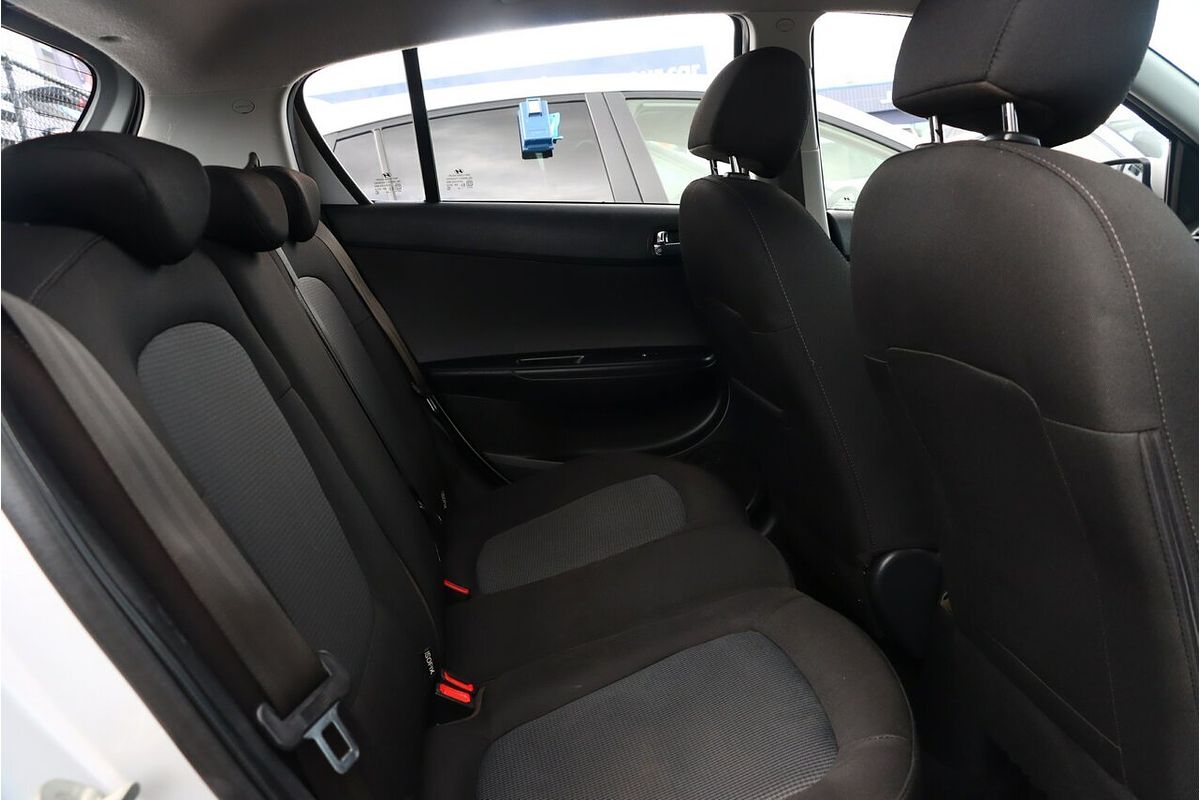 2015 Hyundai i20 Active PB