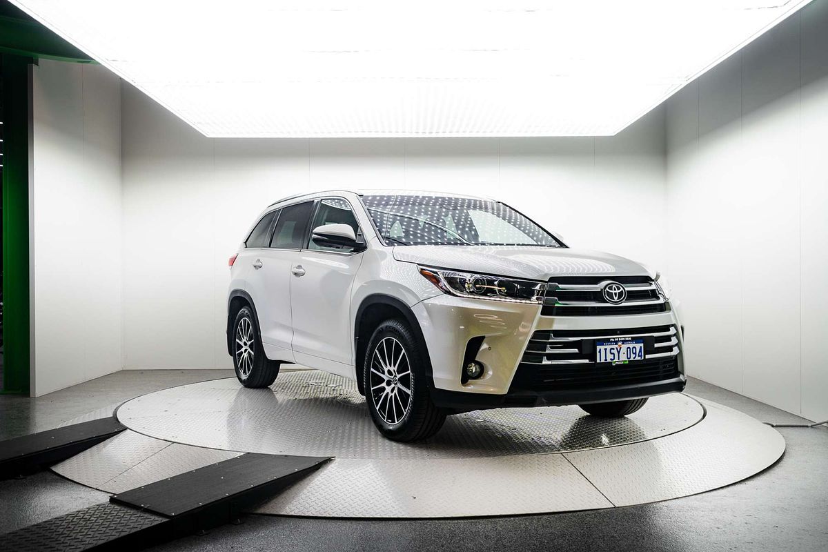 2017 Toyota Kluger Grande GSU55R