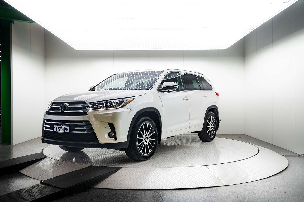 2017 Toyota Kluger Grande GSU55R