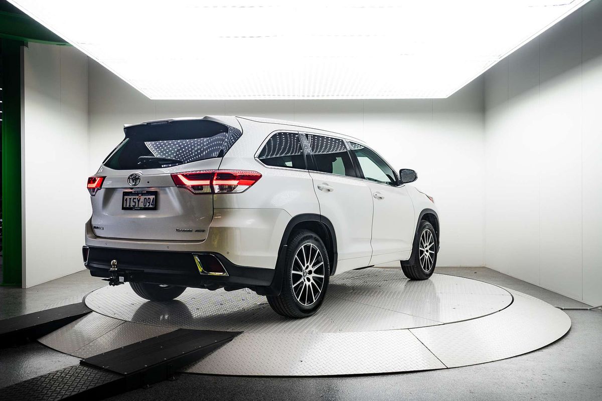 2017 Toyota Kluger Grande GSU55R