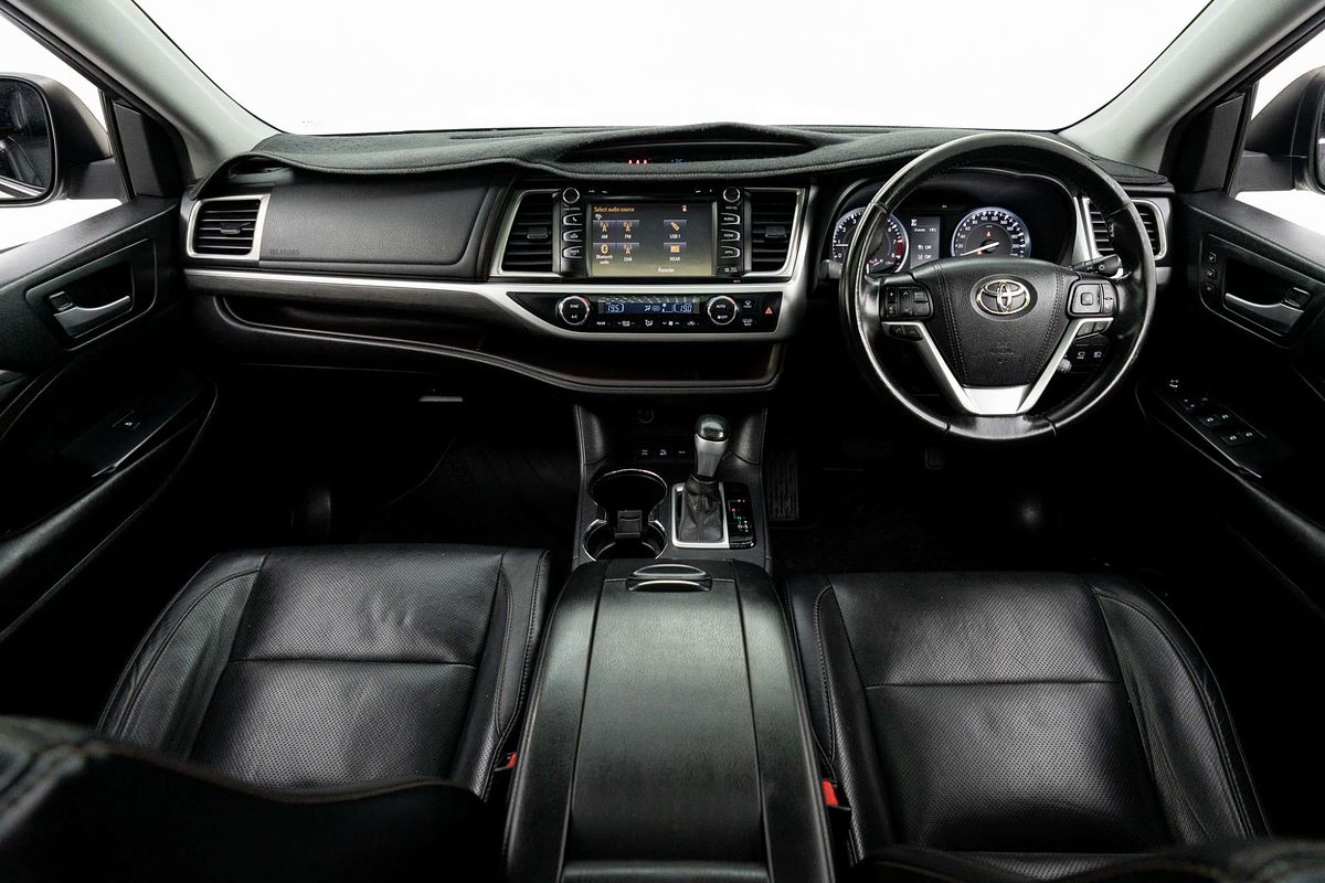 2017 Toyota Kluger Grande GSU55R