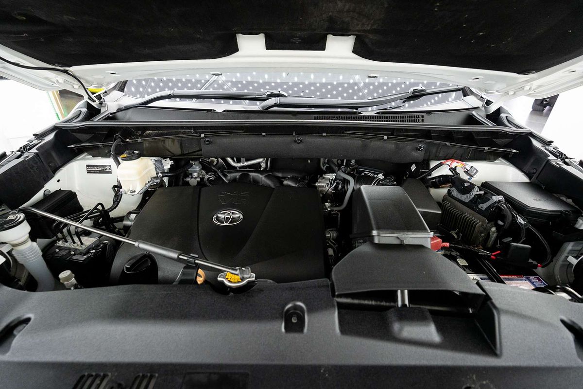 2017 Toyota Kluger Grande GSU55R