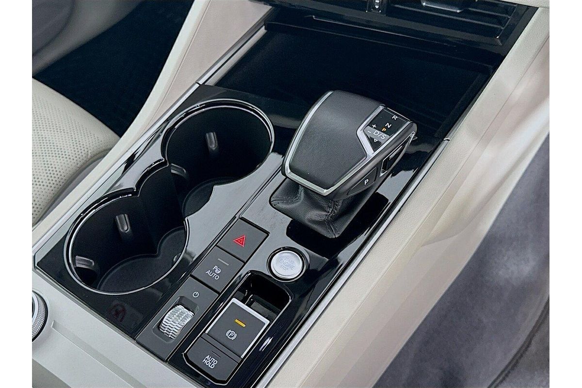 2022 Volkswagen Touareg 210TDI Elegance CR