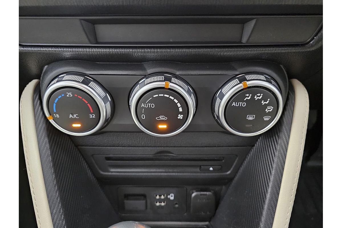 2015 Mazda 2 Genki DJ Series