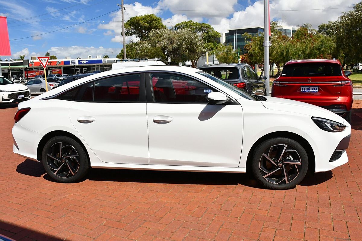 2024 MG MG5 Essence