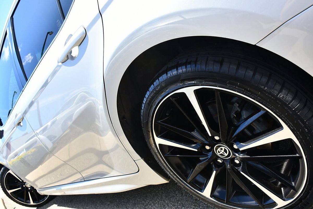 2021 Toyota Camry SX GSV70R