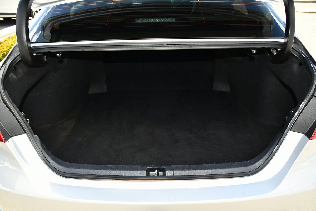 2021 Toyota Camry SX GSV70R