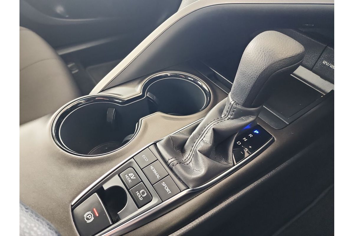 2023 Toyota Camry Ascent AXVH70R