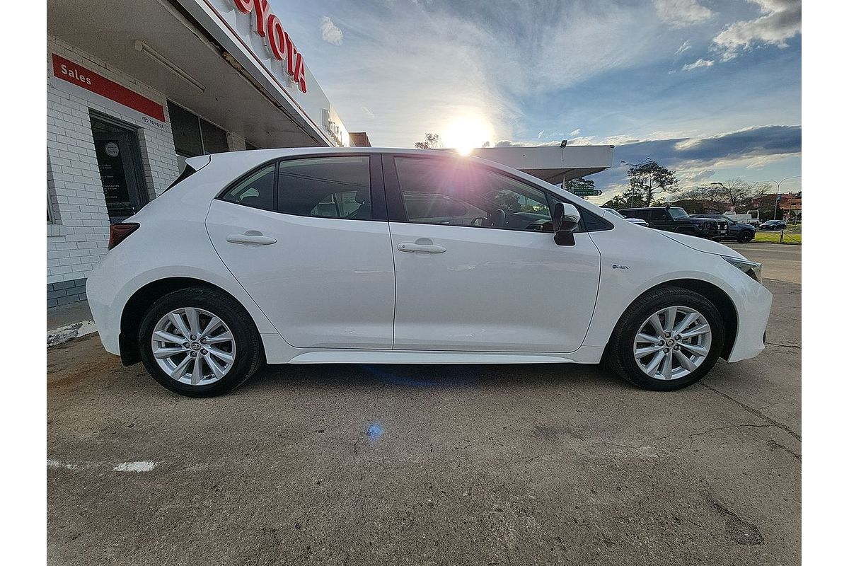 2024 Toyota Corolla Ascent Sport Hybrid ZWE219R