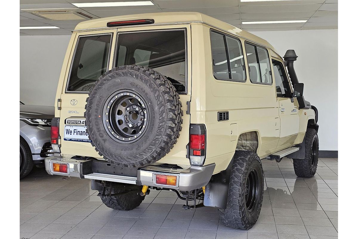 2021 Toyota Landcruiser GXL Troopcarrier VDJ78R