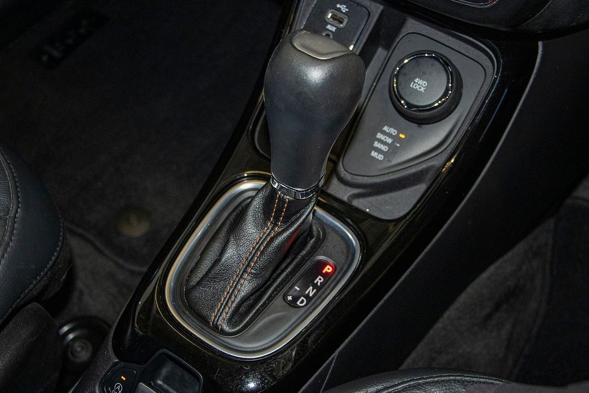 2018 Jeep Compass Limited M6