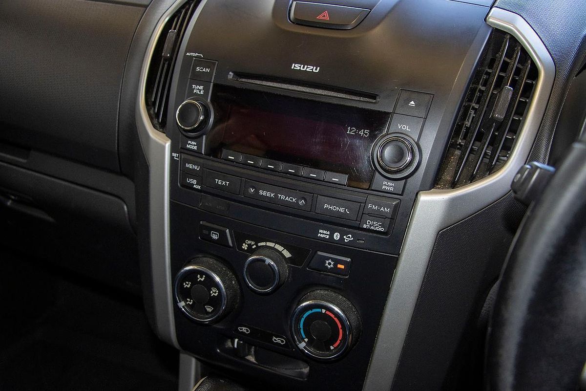 2014 Isuzu D-MAX SX High Ride Rear Wheel Drive