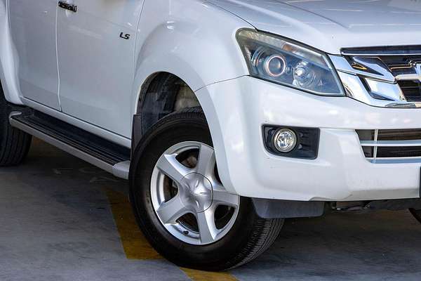 2014 Isuzu D-MAX SX High Ride Rear Wheel Drive