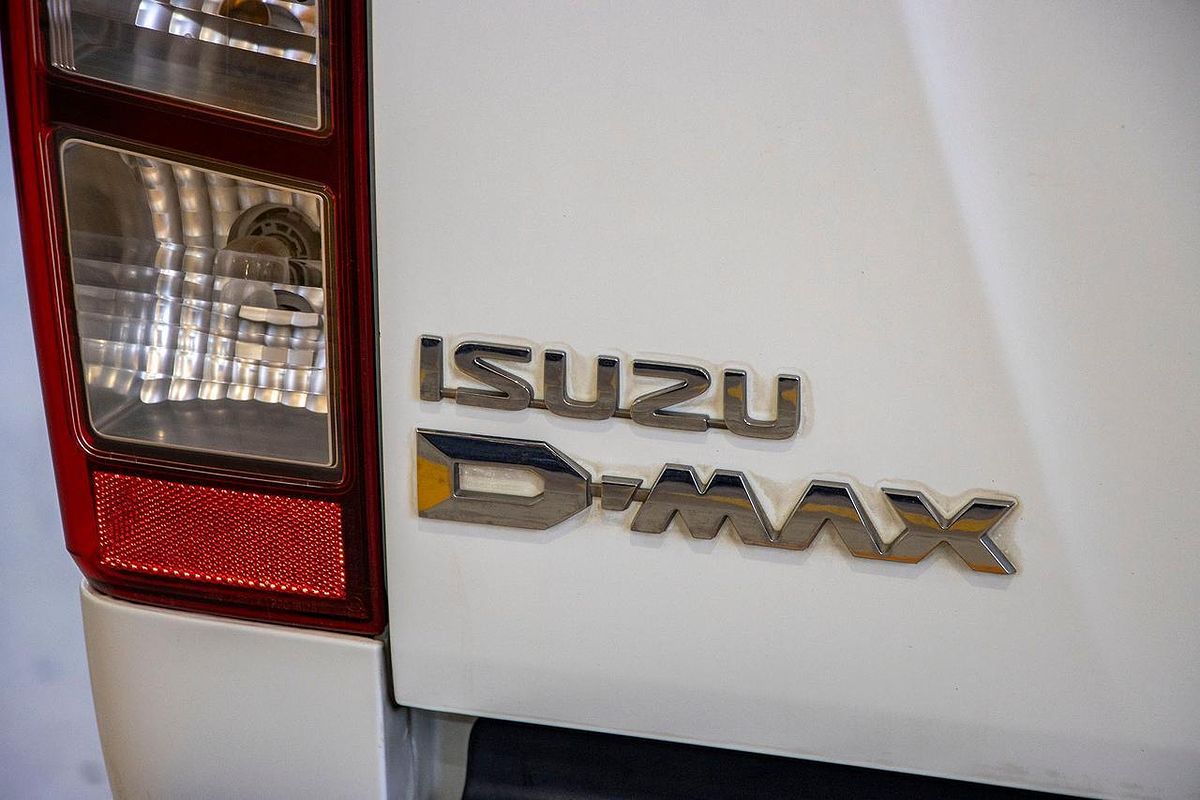 2014 Isuzu D-MAX SX High Ride Rear Wheel Drive