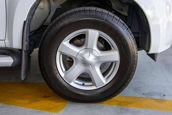 2014 Isuzu D-MAX SX High Ride Rear Wheel Drive