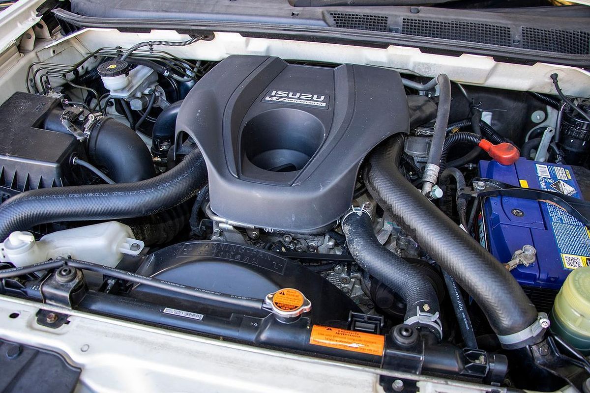 2014 Isuzu D-MAX SX High Ride Rear Wheel Drive