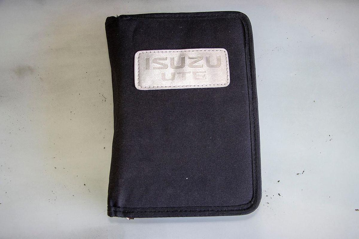 2014 Isuzu D-MAX SX High Ride Rear Wheel Drive