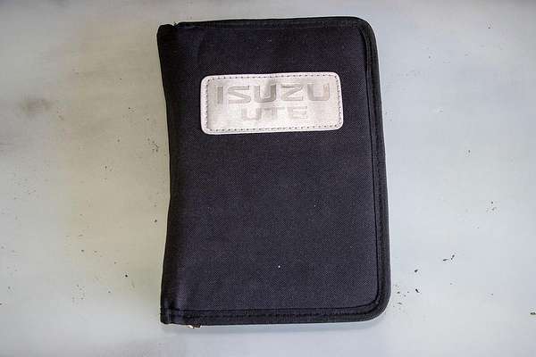 2014 Isuzu D-MAX SX High Ride Rear Wheel Drive