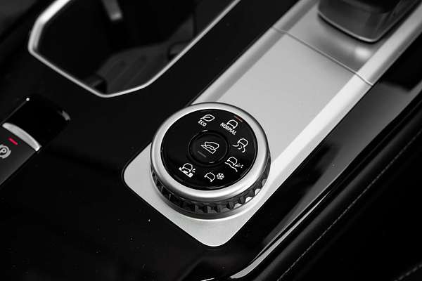 2025 Mitsubishi Outlander Aspire ZM