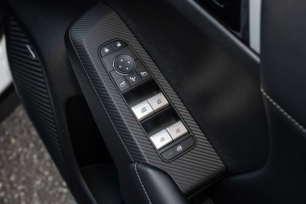 2025 Mitsubishi Outlander Aspire ZM