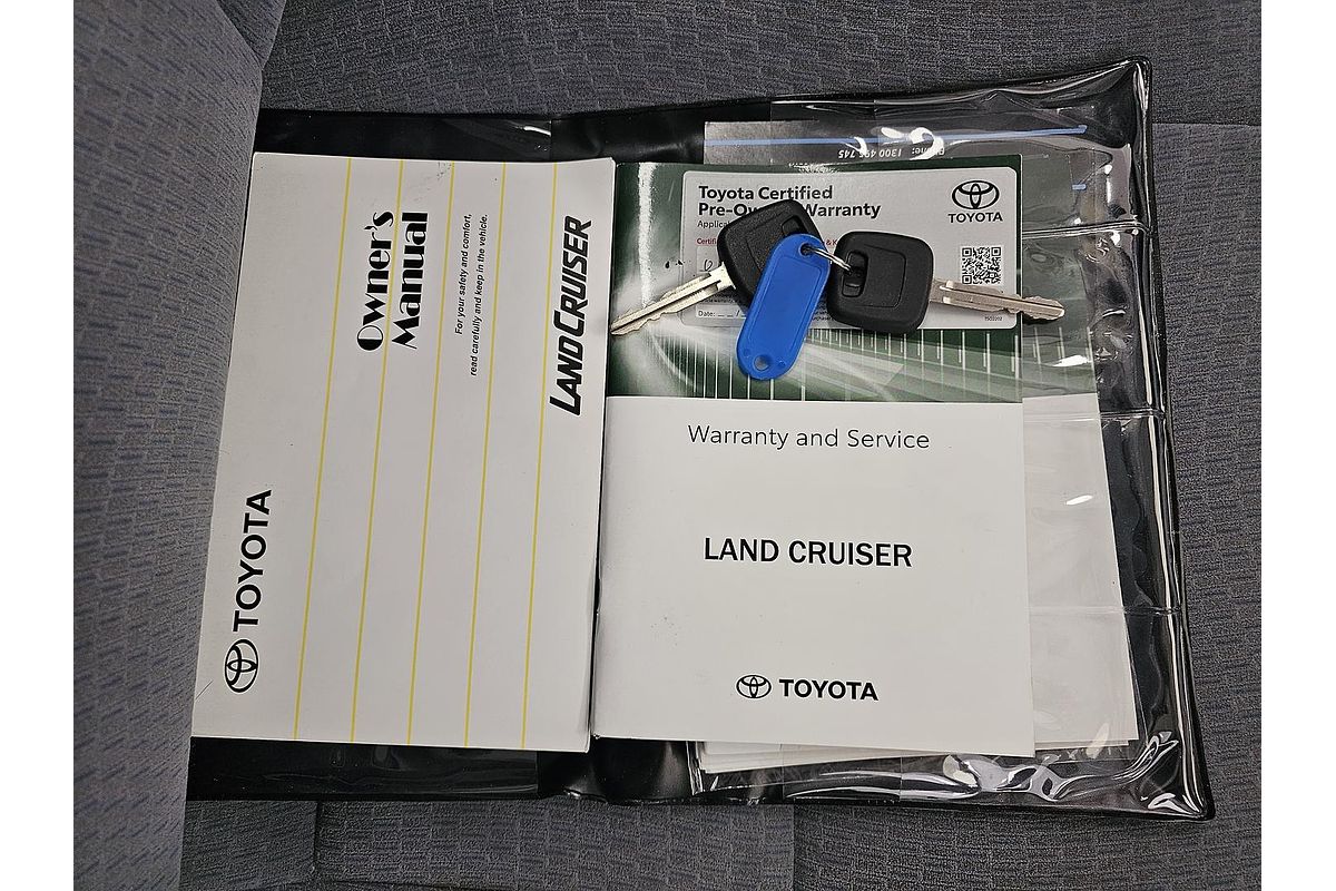 2021 Toyota Landcruiser GXL Troopcarrier VDJ78R