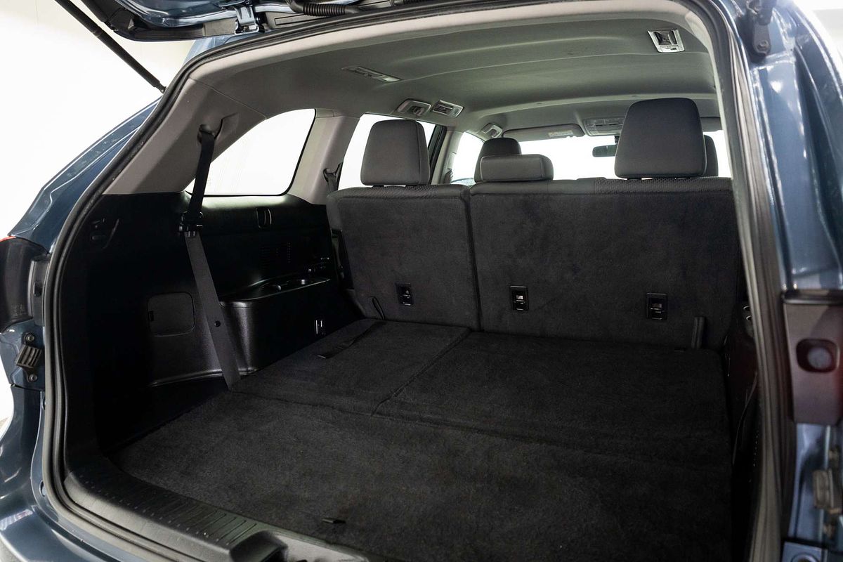 2017 Toyota Kluger GX GSU50R
