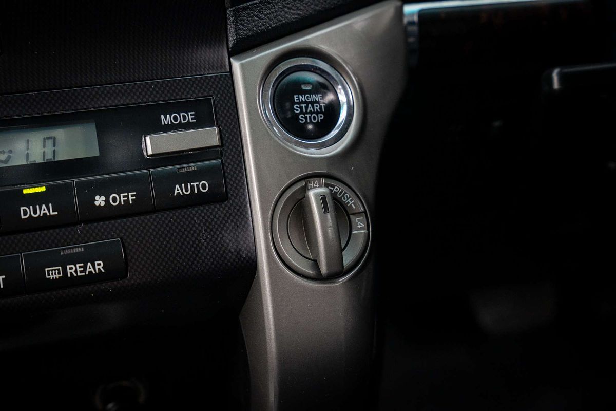 2011 Toyota Landcruiser VX VDJ200R