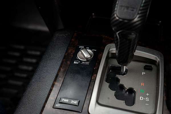 2011 Toyota Landcruiser VX VDJ200R