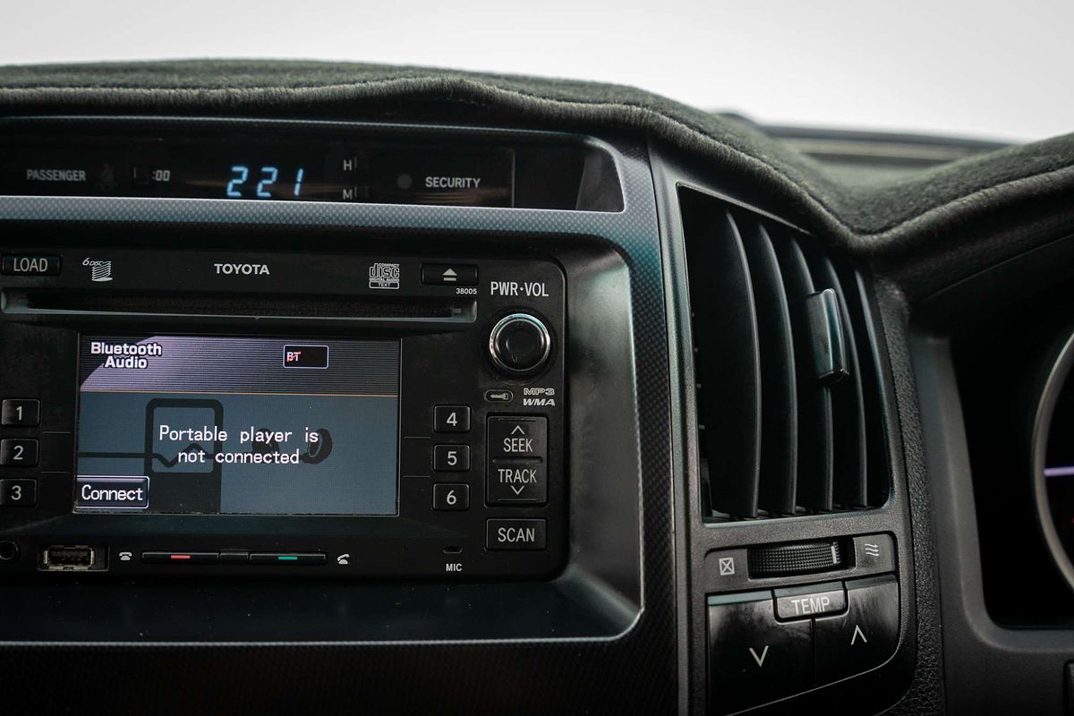 2011 Toyota Landcruiser VX VDJ200R