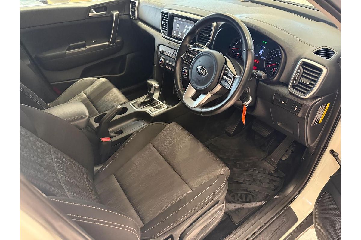 2020 Kia Sportage S QL