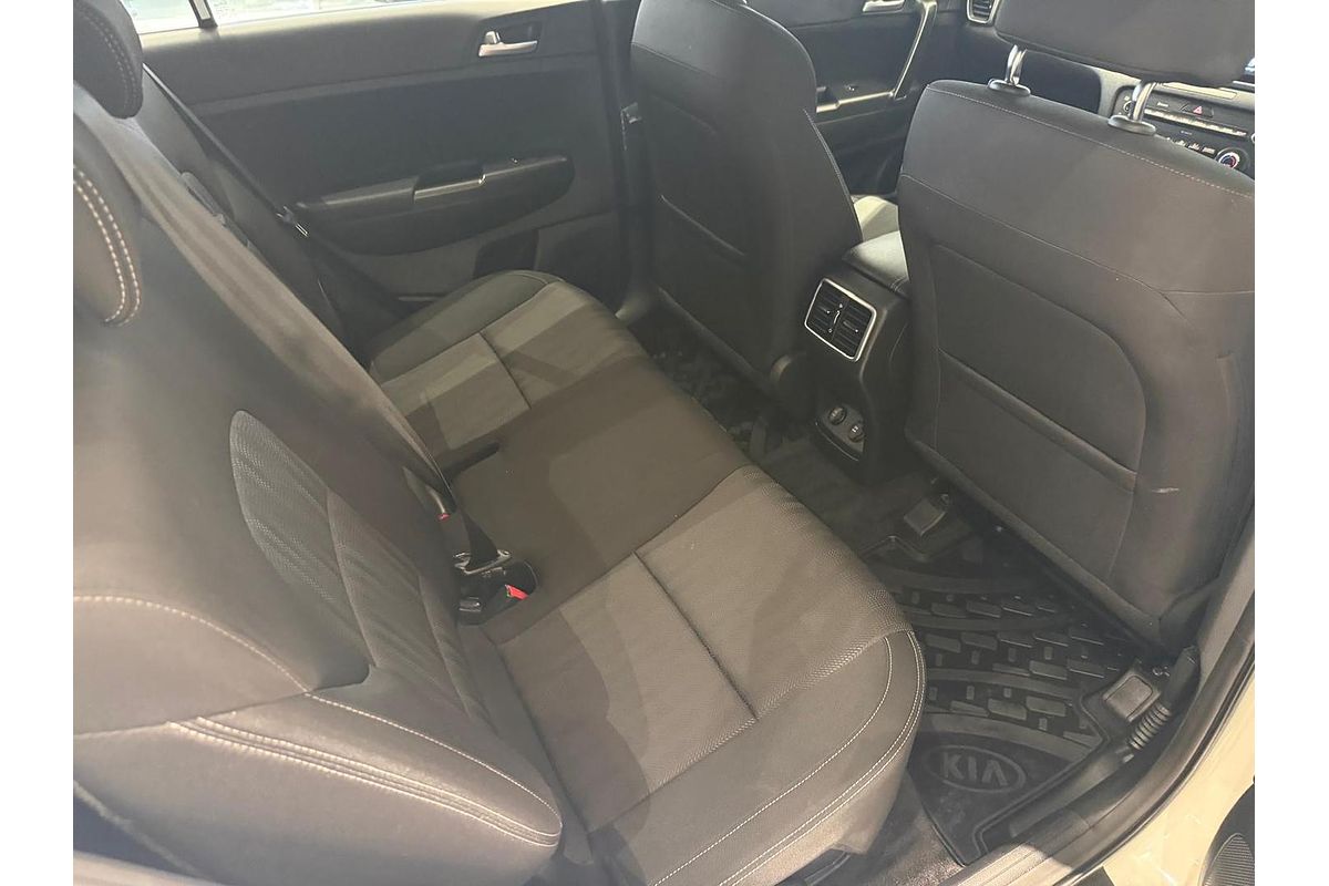 2020 Kia Sportage S QL