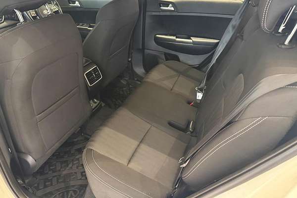 2020 Kia Sportage S QL