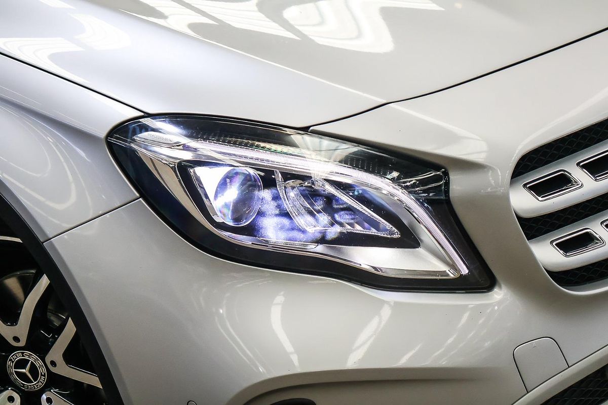 2018 Mercedes-Benz GLA-Class GLA180 X156