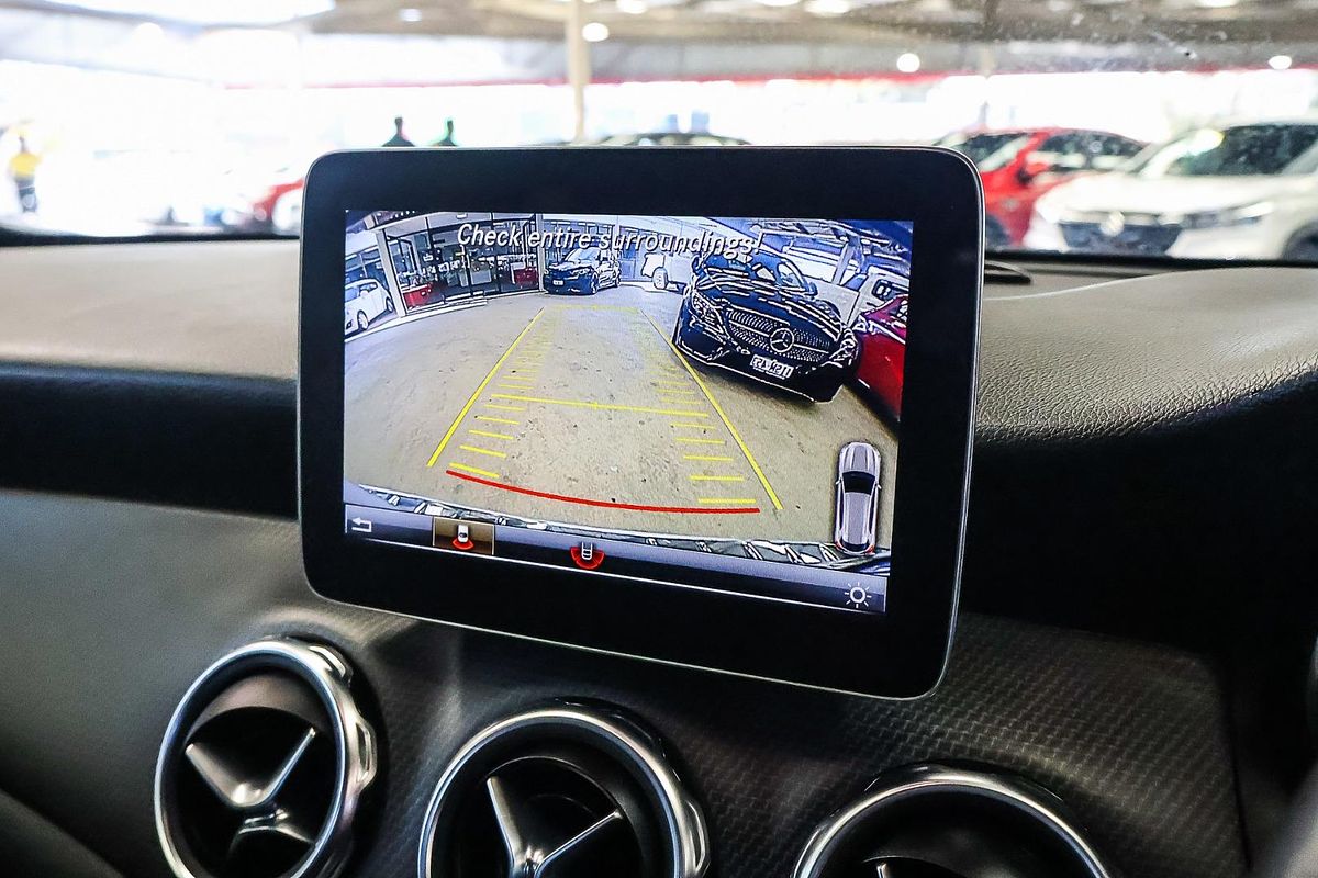 2018 Mercedes-Benz GLA-Class GLA180 X156