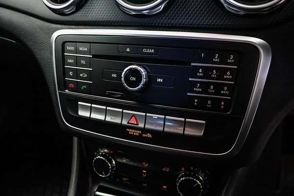 2018 Mercedes-Benz GLA-Class GLA180 X156