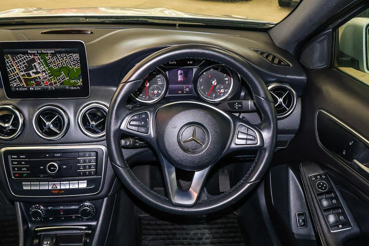 2018 Mercedes-Benz GLA-Class GLA180 X156