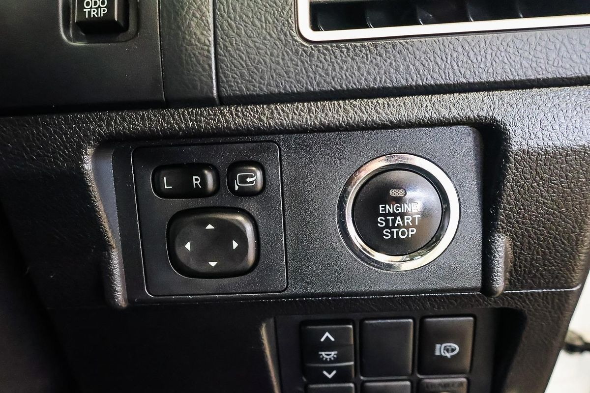 2016 Toyota Landcruiser Prado Kakadu GDJ150R