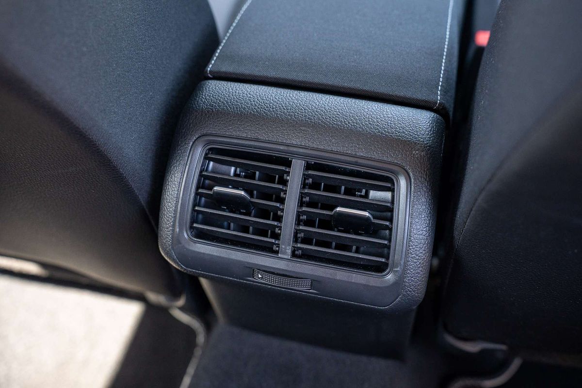 2015 Volkswagen Golf 92TSI 7