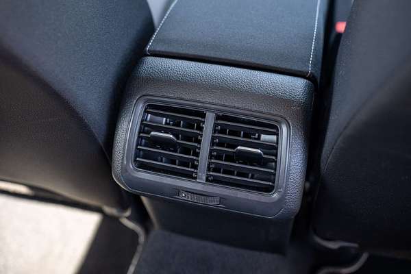 2015 Volkswagen Golf 92TSI 7