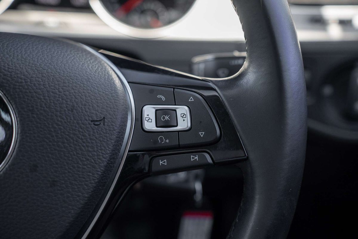2015 Volkswagen Golf 92TSI 7