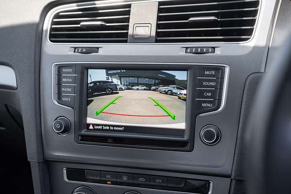 2015 Volkswagen Golf 92TSI 7