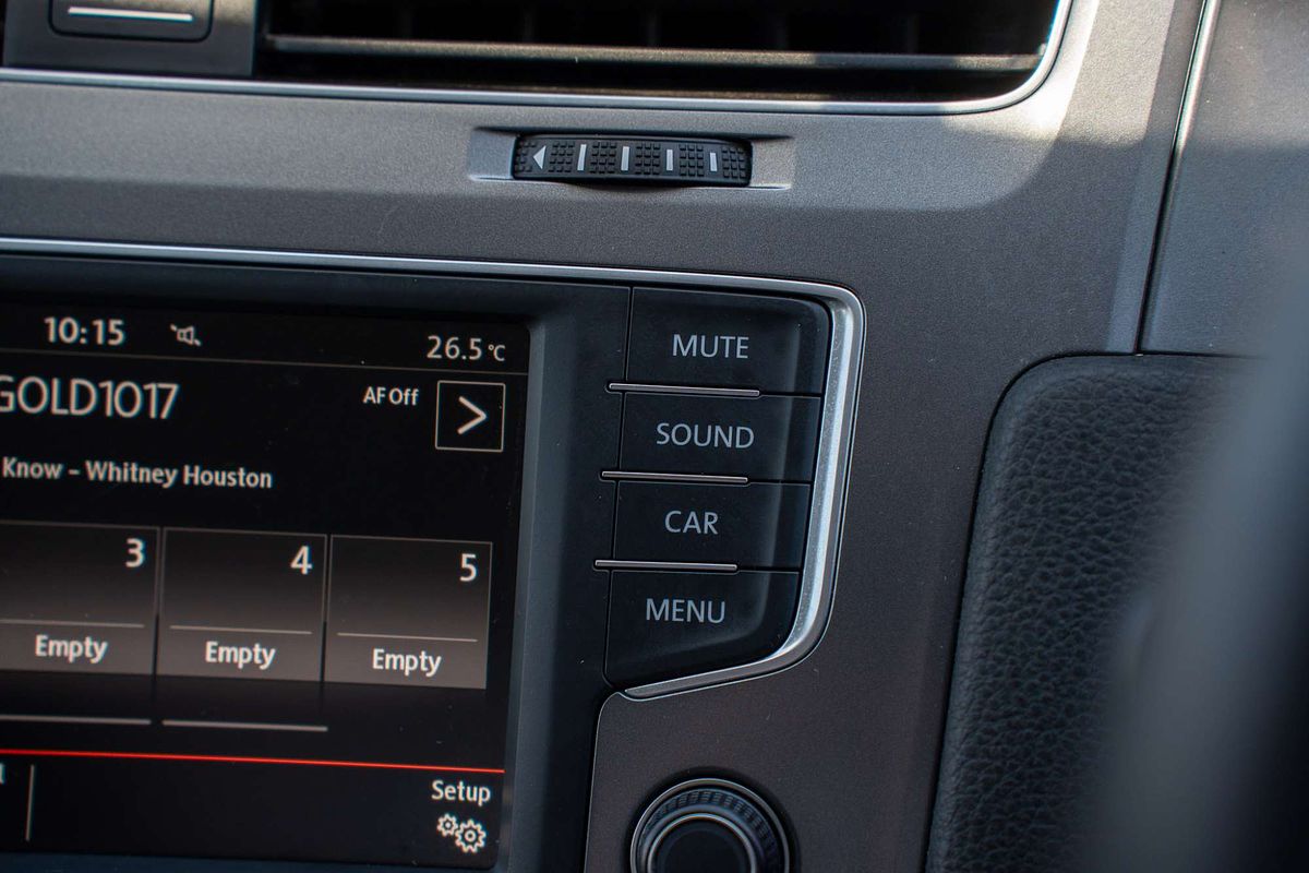 2015 Volkswagen Golf 92TSI 7