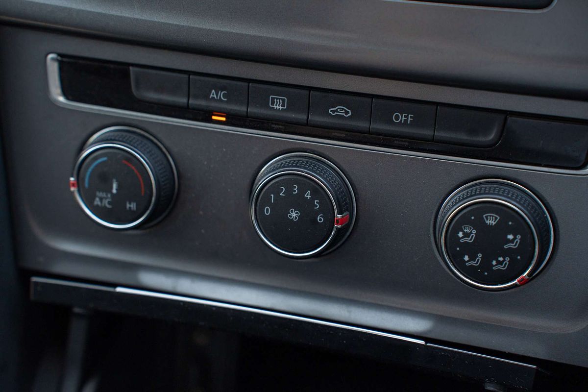 2015 Volkswagen Golf 92TSI 7