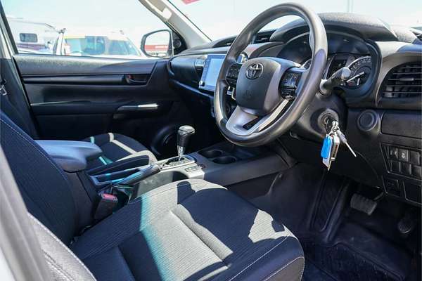 2022 Toyota Hilux SR GUN126R 4X4