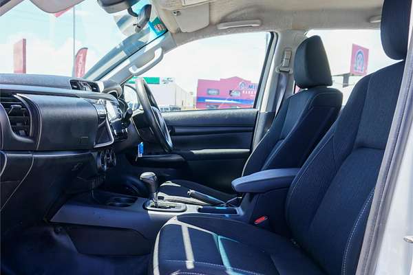2022 Toyota Hilux SR GUN126R 4X4