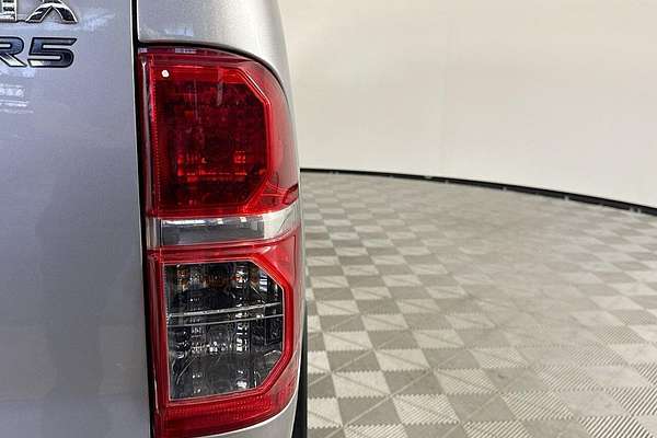 2015 Toyota Hilux SR5 KUN26R 4X4