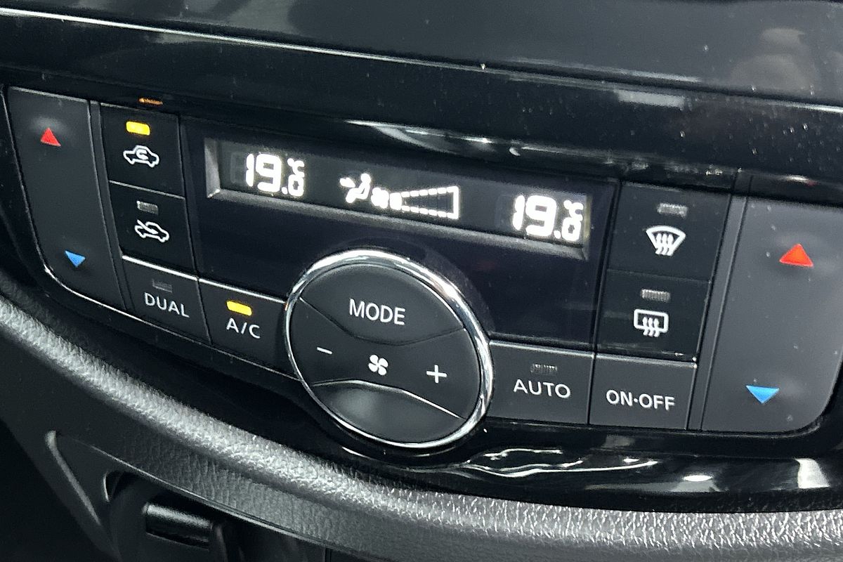 2017 Nissan Navara ST-X D23 Series 2 4X4